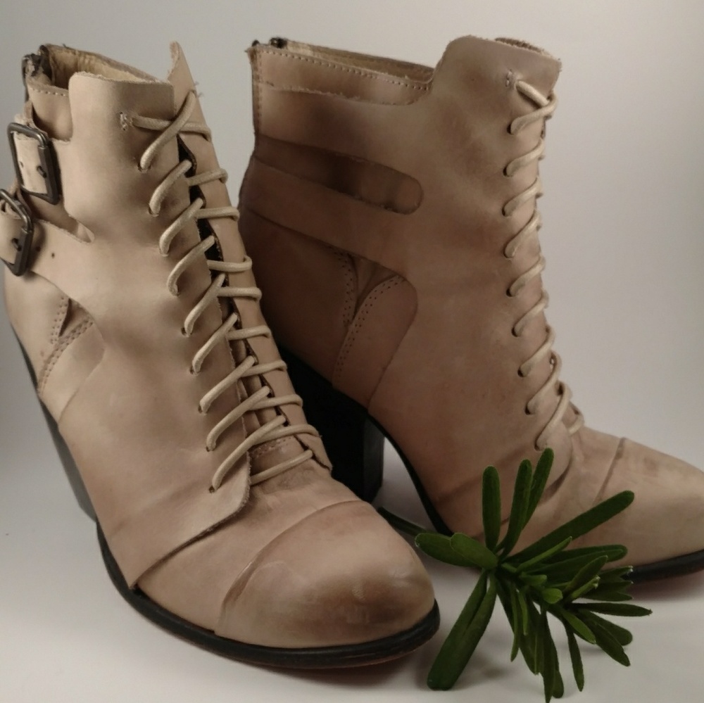 Freebird by Steven Tan Heeled Boots - Picture 2 of 8